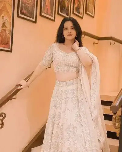 Escort Service In Shirhatti